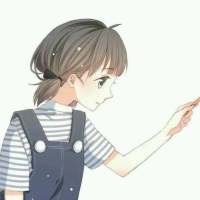 繁杂的经历在眼角镌刻