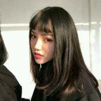 女生头像 我们是受过了伤痛，余