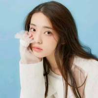 "这世界上最好的爱情 并不是才子配佳... 我傻傻得等你回我信息