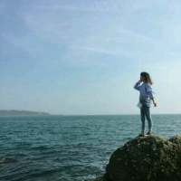 。 一生很短，少有圆满。