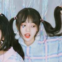 原谅我有点笨拙的少女心 不敢恋人，不甘朋友。