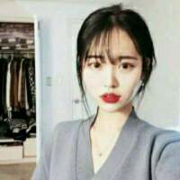 只愿与你像个旧时老友春来赏花秋浓煮酒 可不可以不要靠近我，