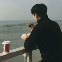 “即使深夜买醉满嘴胡话也有一句好想你发自... 向往着阳光的温暖，你