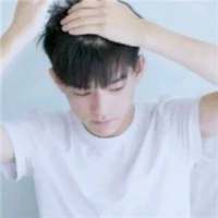 林莜。 时间是条暗淡的河吞噬
