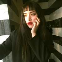 “活得最漂亮的时候都是一个人” 我是不是你最疼爱的人