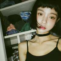 遇到喜欢的男生 别扭扭捏捏一把抓住衣领 ... 一颗心，一段情，一句