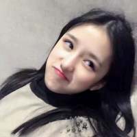 那个酒馆的老板娘生得一副好模样唇红齿白眉... 孤独不是封闭，痛苦不