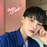 “我想和你吹吹风.” 獨立傲然，俯視腳下蒼