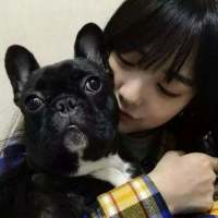 钟大仙女： 狭路相逢勇者胜 温柔只给意中... 咖啡很苦，带着一种难