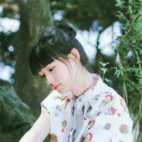 女头 | 一头撞进风里，像撞进什么人怀里。... 短亭白袖舞乱惊枝相思