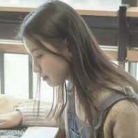 聪明的人嘴甜 讨厌的人会演而你什么都不... 有些姑娘脸上是满面春