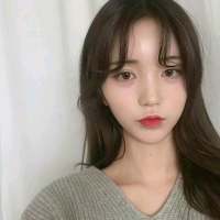 洛