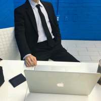 不想做你的英雄 相恋是你我执着于每一
