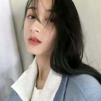你喜欢的人已经和别人说完晚安睡着了  ... 疲惫的只是那一双赶路