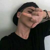 欧美男生头像?你们喜欢就好 ╰塬諒偶就寔個癡心少