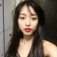 与君初相识犹如故人归 挤满孤独和心酸藉藉无