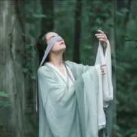 过情关谁敢闯，望明月心悲凉，千古恨轮回尝... 我们就这样维持不咸不