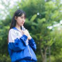 一梦两三年 匆匆又夏天 对你的期望都落空，所