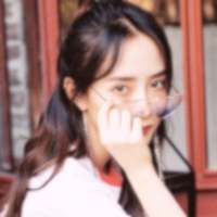 在每一个你看不见的日子里 我都在暗自思念 无止境的宠溺我只对你