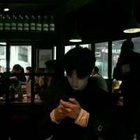 道理都懂但是就像鱼活在水里也死在水里 你是我看一眼一辈子心