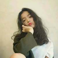 我自己一个人的时候 是很独立很酷的连走路... 我长得不漂亮，但是未