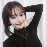 我不需要女友 给我不停提要求 我超级爱自由... 思念不需结果，它只证