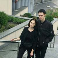 月色与雪色之间 你是第三种绝色. 所有的男人、对于女人