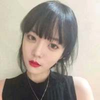 别问我喜欢什么类型的女生了你打开前置摄... 孤独其实不可怕，习惯