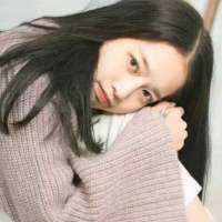 我还是一个人，可是我不想一个人。 再也碰不到那个与我相