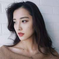 “做一个让别人想到就很美好的女孩子.” 我不知道该说什么，我