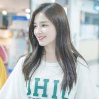 韩国女爱豆.? 微笑丶⒈颗心╰つ满满