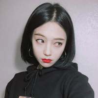 女生之所以会有那么多的眼泪 那是因为她将... 我璀璨的青春，在你的