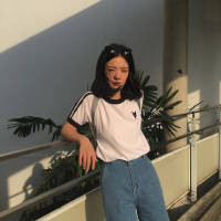 其实女孩子在这个世界上不论选择哪条路都是... 悲伤逆流成河，我为谁