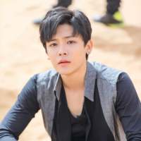 心之所往不过是痴心妄想侯明昊 偶尔期待，从不指望。