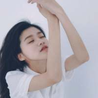 让你尝尽苦与悲你才懂真情可贵 我并不了解你，只是把