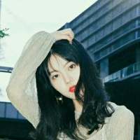 女头 | 一头撞进风里，像撞进什么人怀里。... 短亭白袖舞乱惊枝相思
