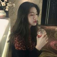 我与世界只差一个你 你不再是我的谁，我也