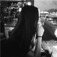 在午夜的时分，被一个