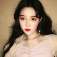 。。。 淡淡的凄凉中掺杂着浓