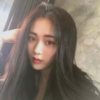 其实挺想你 只是你很好 我不想打扰 “提高自己往往比迎合