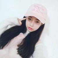 感情不必拿来慷慨 深情何须用来显摆 我从不奢望从你那里得