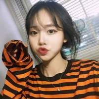 入我相思梦. 你信你的神明 我守我
