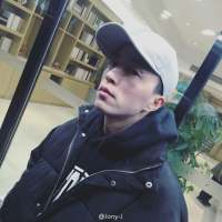 Jony J.???