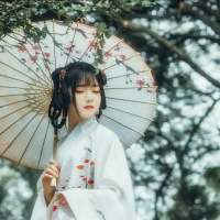 过情关谁敢闯，望明月心悲凉，千古恨轮回尝... 我们就这样维持不咸不