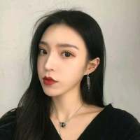 或许我孤独成性 人群中仍是孤身一人 我身边... 爱一个人可以一见钟情