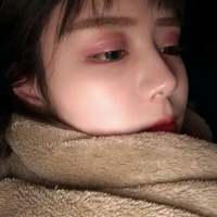 :     "对太喜欢以及     ... 他奔向了幸福，她却还