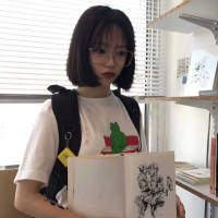 无人的巷口，谁又为谁