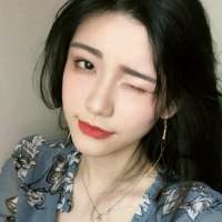 人人尽知海棠意 湫水涛涛椿阑珊 我也盼望当我淋湿的时
