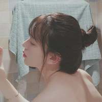生有百相人有百苦 总有那么一个人，默默
