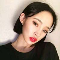 女生之所以会有那么多的眼泪 那是因为她将... 我璀璨的青春，在你的